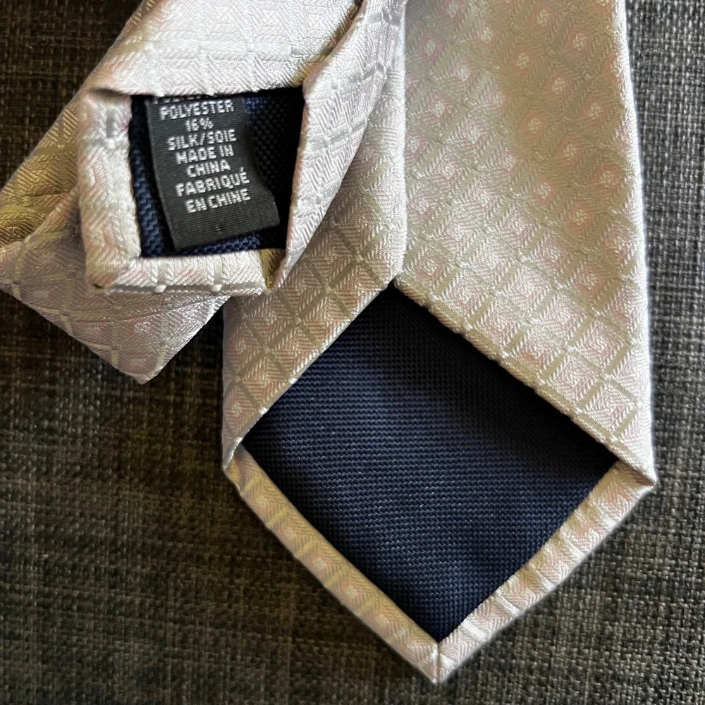 Michael Kors handsome necktie